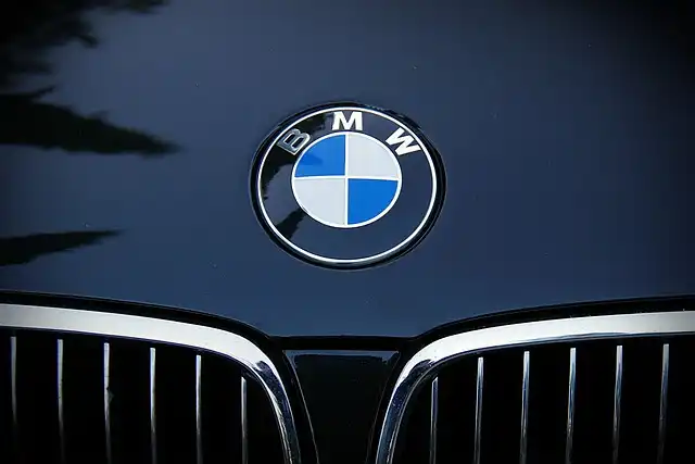 BMW i4: New M60, Battery Warranty & Upgrades