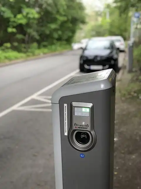Hyundai’s EV Charging Speed Goal: 3 Minutes!