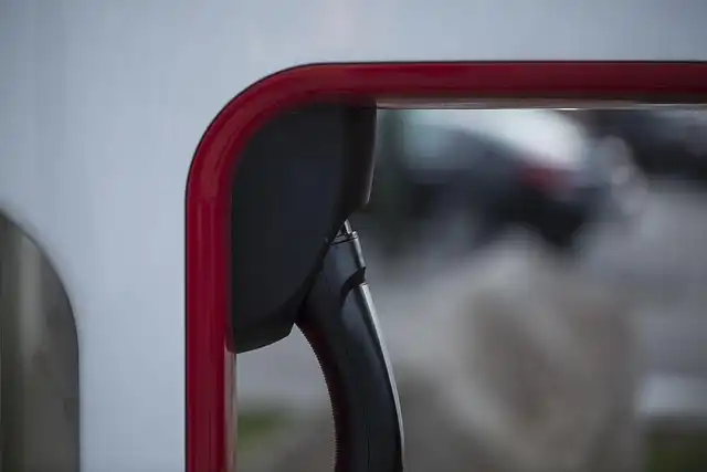 ChargePoint Express Solo: All-in-One 600kW EV Charger