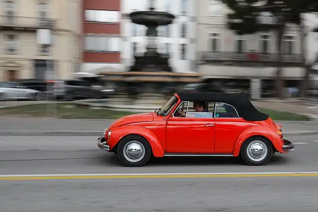 VW ID. Buzz: US Market Woes, Range Extender Hopes, & 2026 Delay